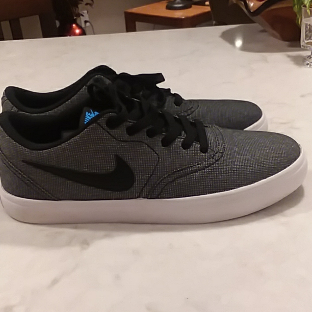 Nike SB Solarsoft Check